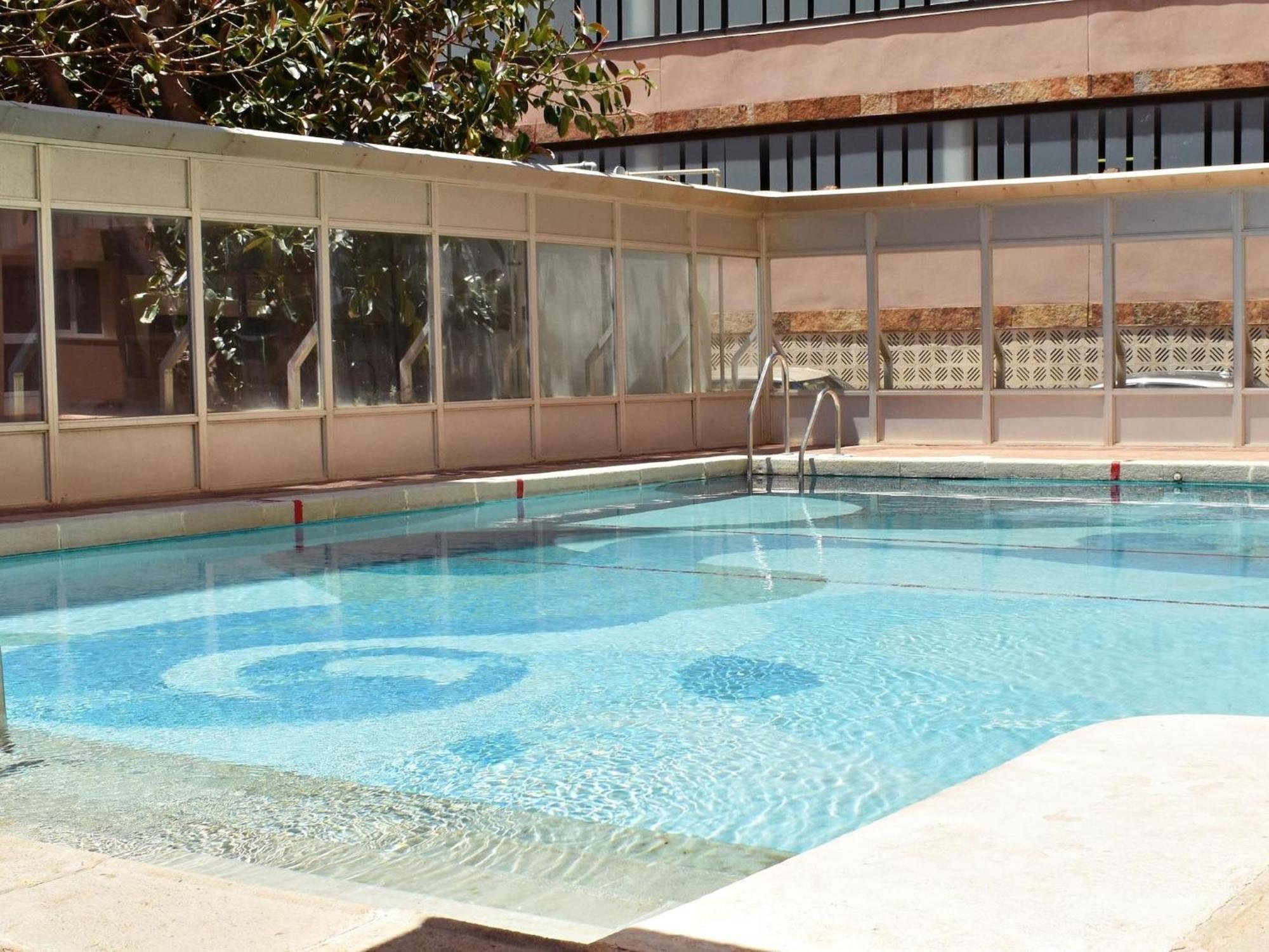 Luminoso Apartamento De 3 Dormitorios A Pie De Playa En Torremolinos Exterior foto